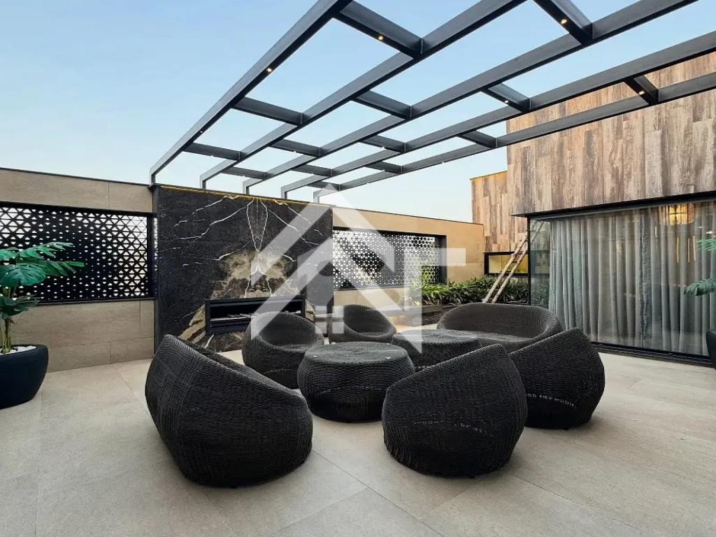 1 KANAL MODERN DESIGNE TOP LOCATION BUNGALOW DHA LAHORE FOR RENT