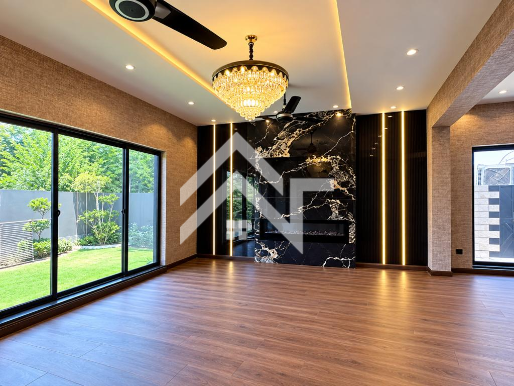 1 KANAL BEAUTIFUL HOUSE AVAILABLE FOR RENT IN DHA PHASE 6