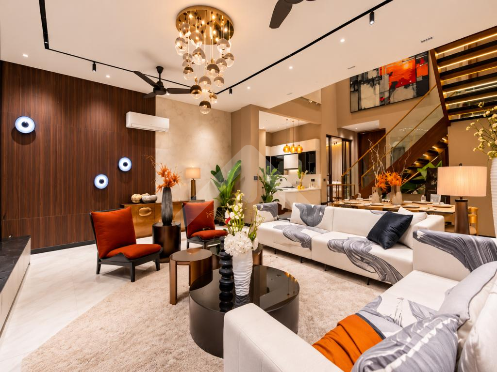 100% ORIGINAL KANAL ULTRA MODERN SUPER LUXURY BUNGALOW FOR SALE ON TOP LACTION