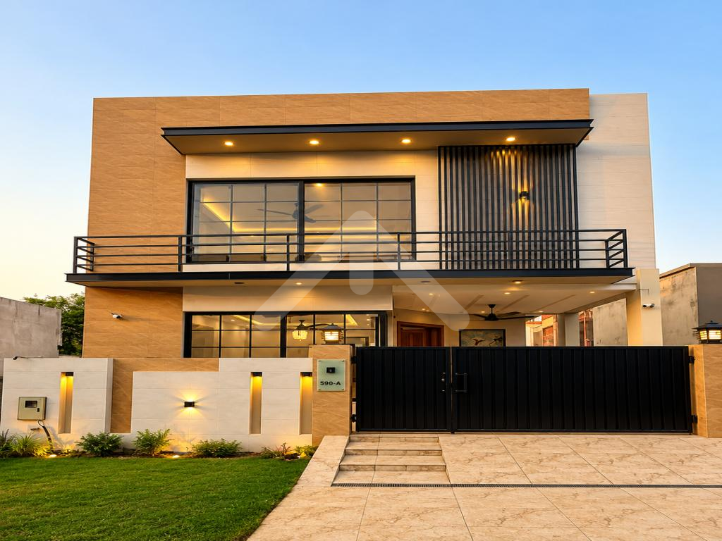 Prime Location 5 Marla Modern House for Sale DHA Phase 9 Town, Lahore