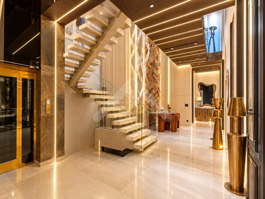 1 Kanal Top Quality Build Luxurious Beautiful Ultra Modern Design Villa With Basement For Sale In DHA Lahore Phase 6 Prime Location Near To Raya